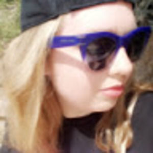 Meet your Posher, Ilana